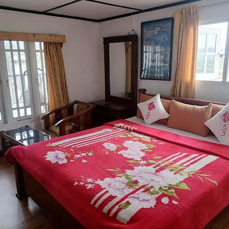 Himawari Hills Hotel Nuwara Eliya Buitenkant foto