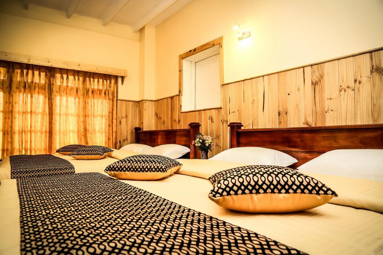 Himawari Hills Hotel Nuwara Eliya Buitenkant foto