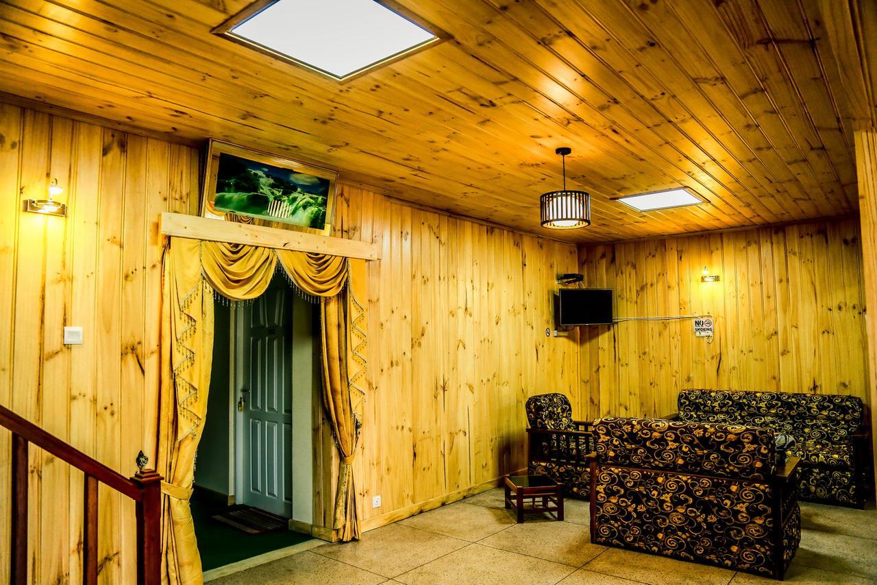 Himawari Hills Hotel Nuwara Eliya Buitenkant foto